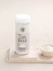 초록마을에서 우수천일염을 800℃에서 구운 함초소금(220g) 4400원 제공